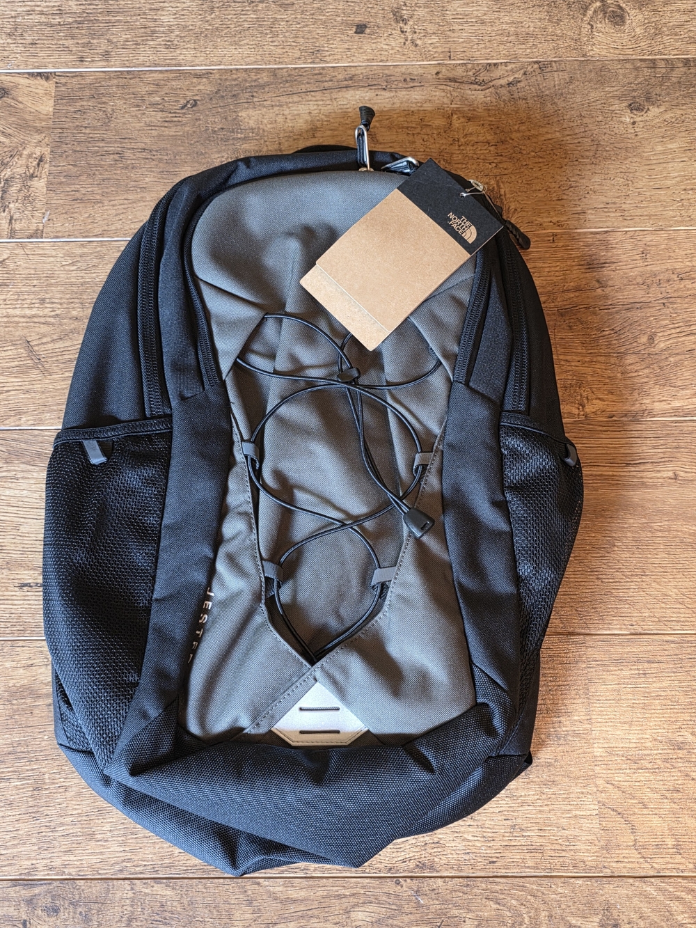 The North Face  U Jester Everyday  Backpack - PEGRN/BLK